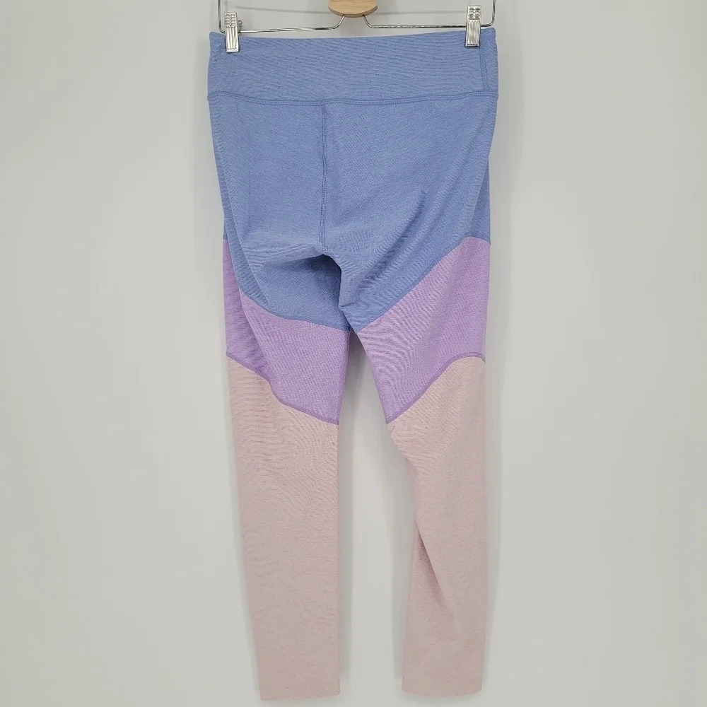 OUTDOOR Voices active lilac lavender 7/8 springs leggings size LARGE - Picture 3 of 4
